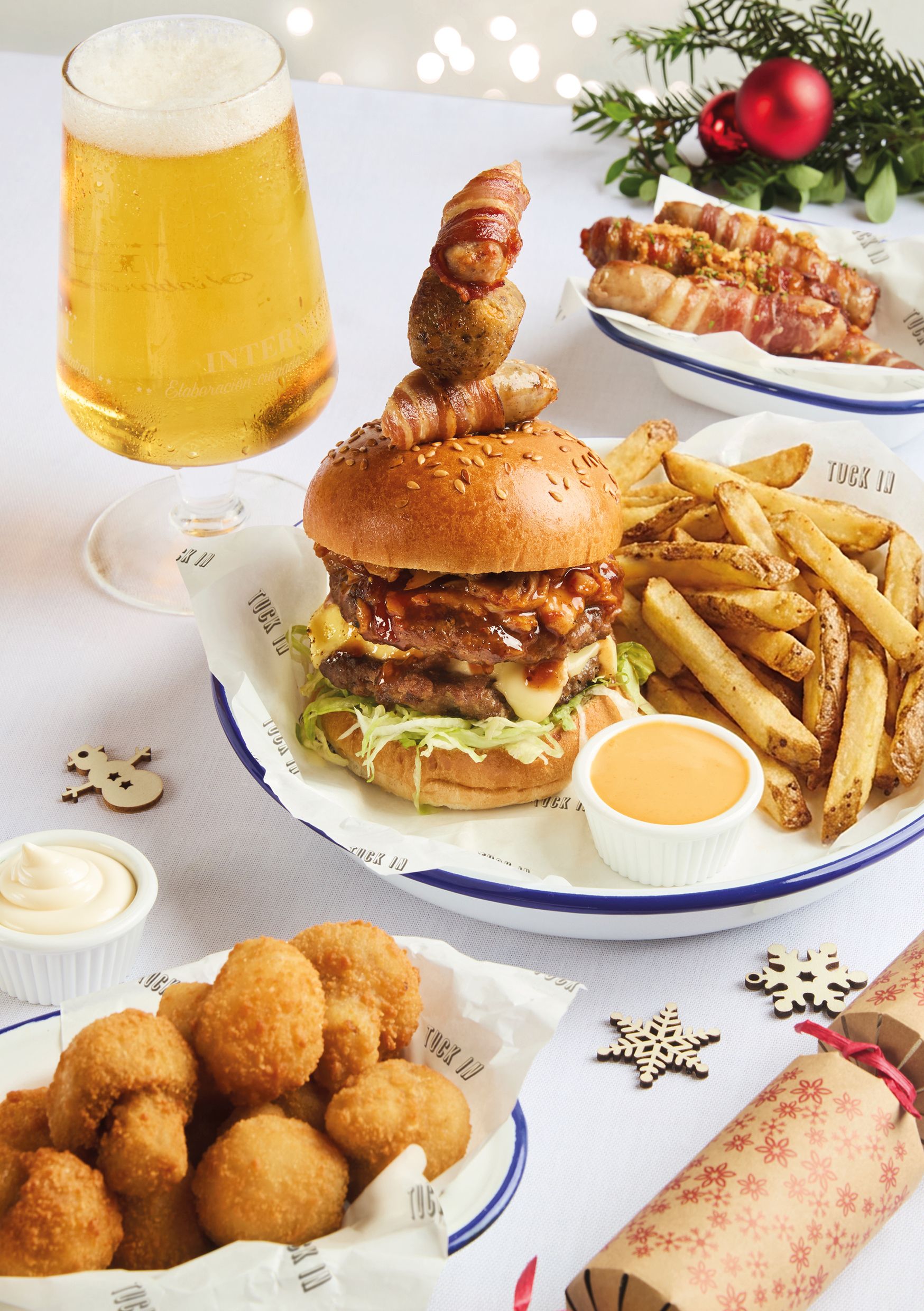 Festive Lunch & Dinner at The Ravens Cliff Ravencraig in Motherwell